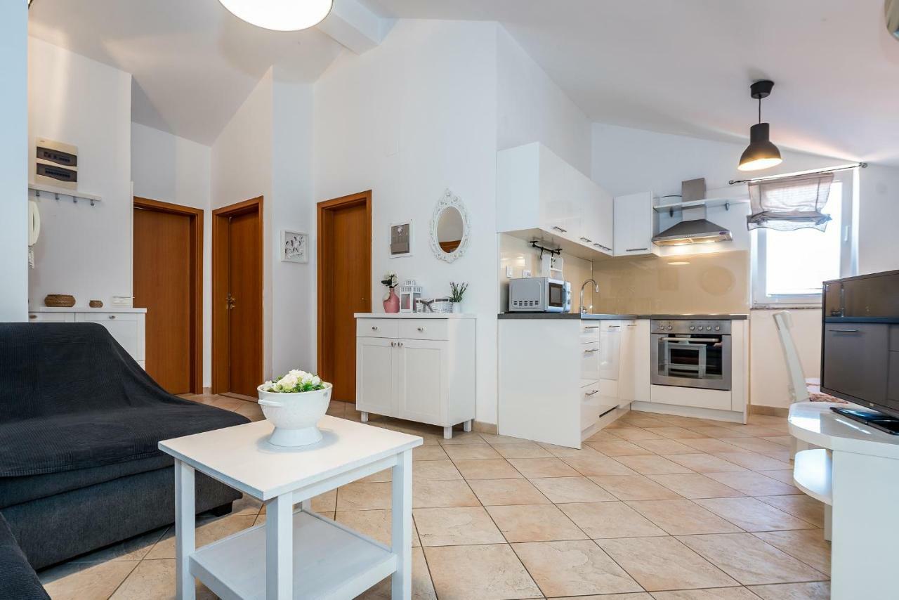 Apartman Karla Mara Ana Ivan & Jo Srima Ngoại thất bức ảnh